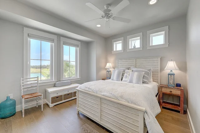 Bedroom image 1