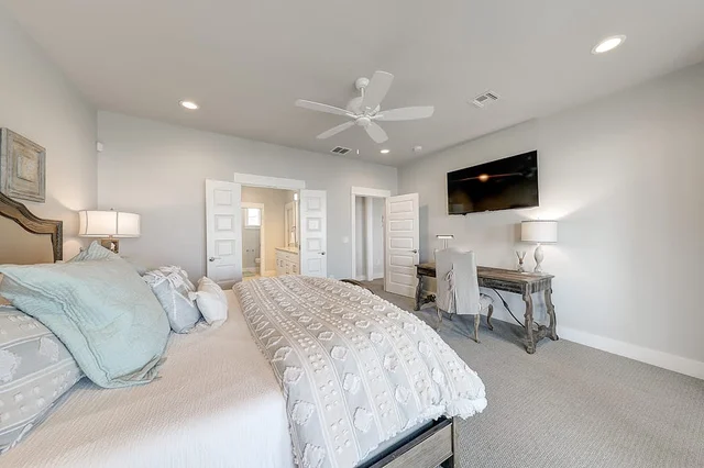 Bedroom image 1