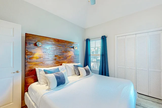 Bedroom image 1