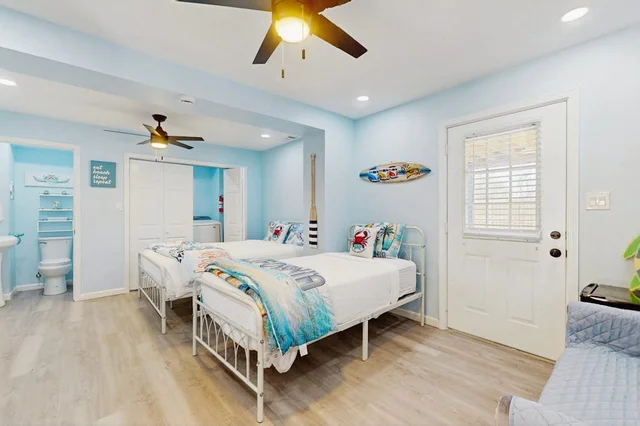 Bedroom image 1