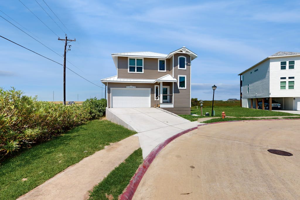 Home in Corpus Christi property photo 3