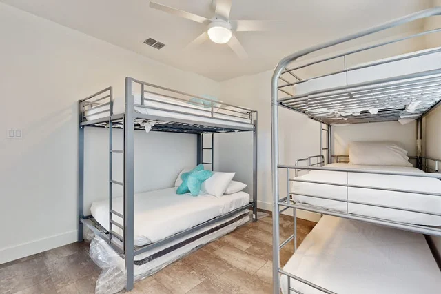 Bedroom image 1