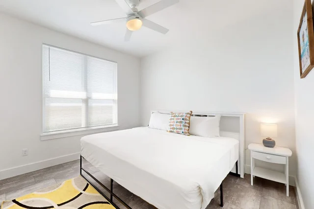 Bedroom image 1