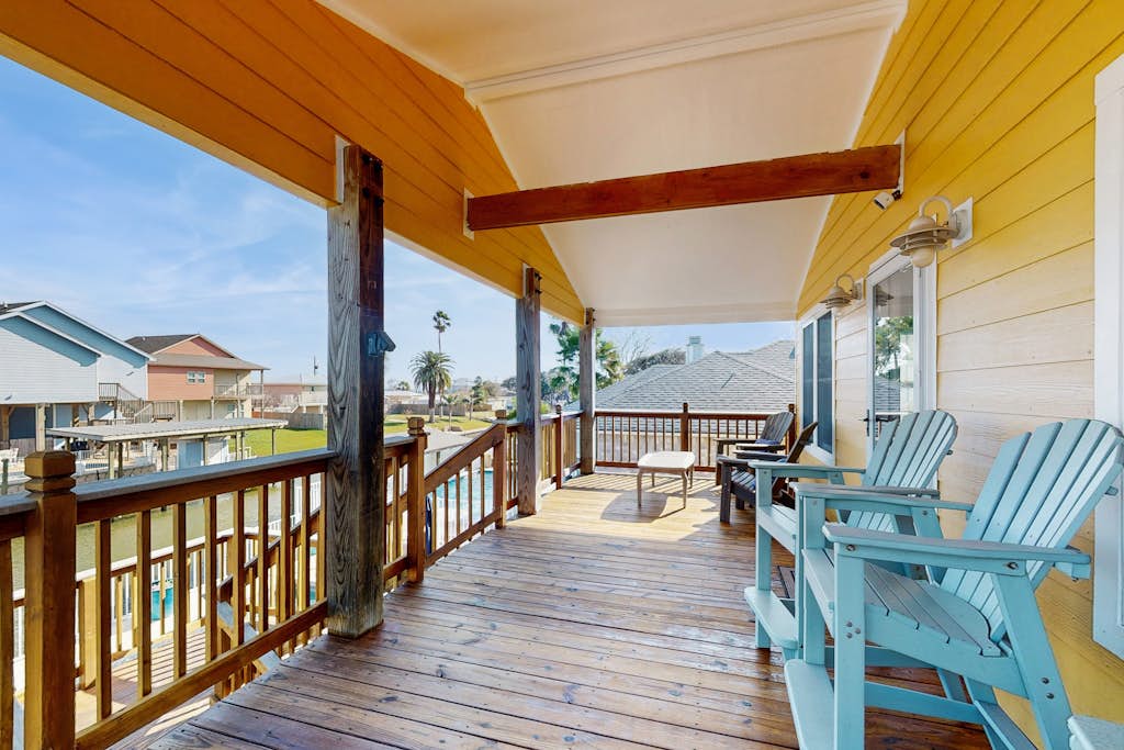 The Yellow House on Laguna Shores property photo 5