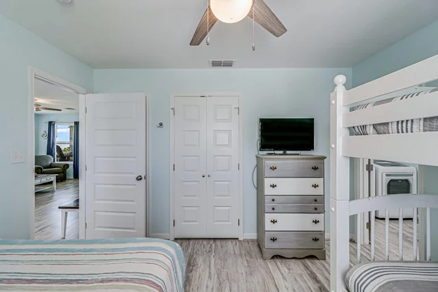 Bedroom image 1