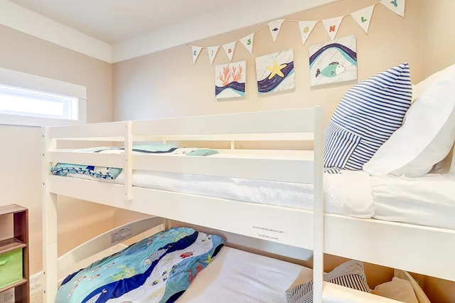 Bedroom image 1