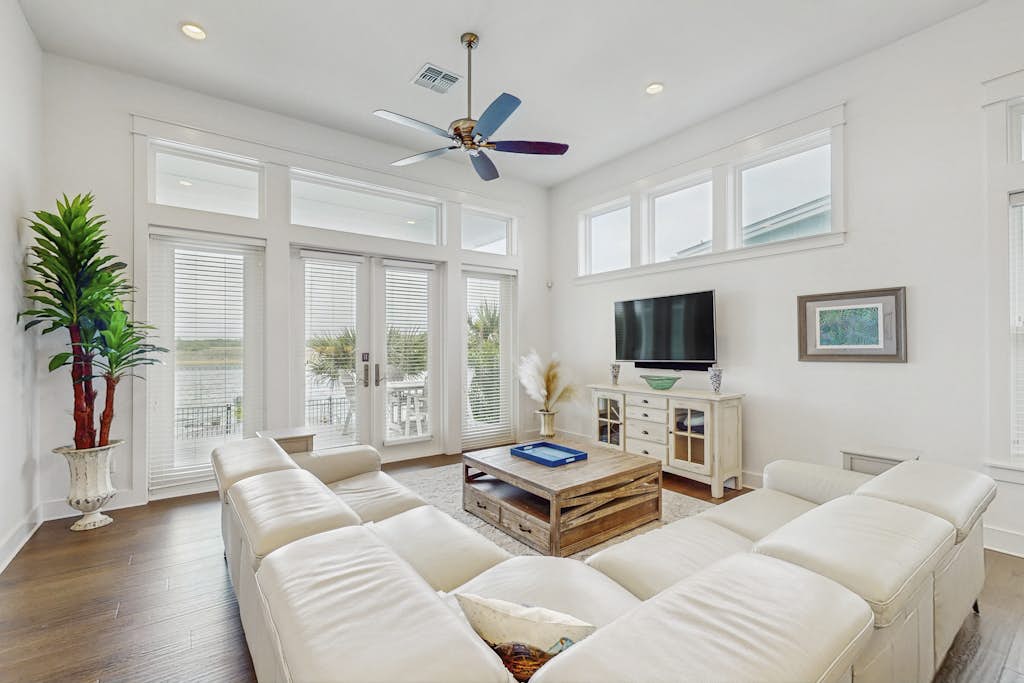 Reserve Lane Retreat, Reserve at St Charles Bay property photo 5