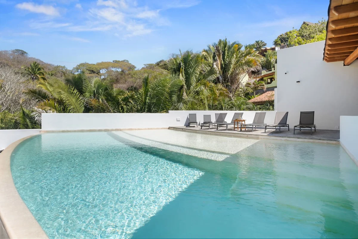 Rooftop Infinity Pool, Ocean View, North Side property photo 2