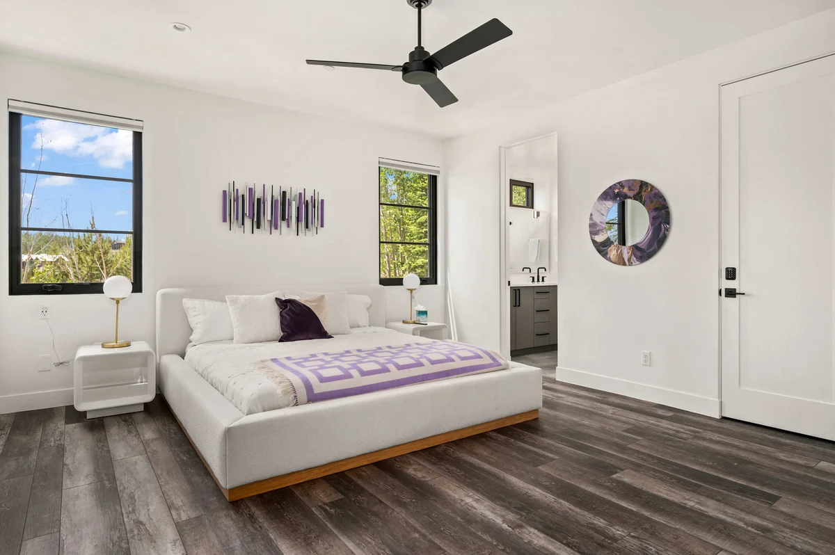 Bedroom image 1