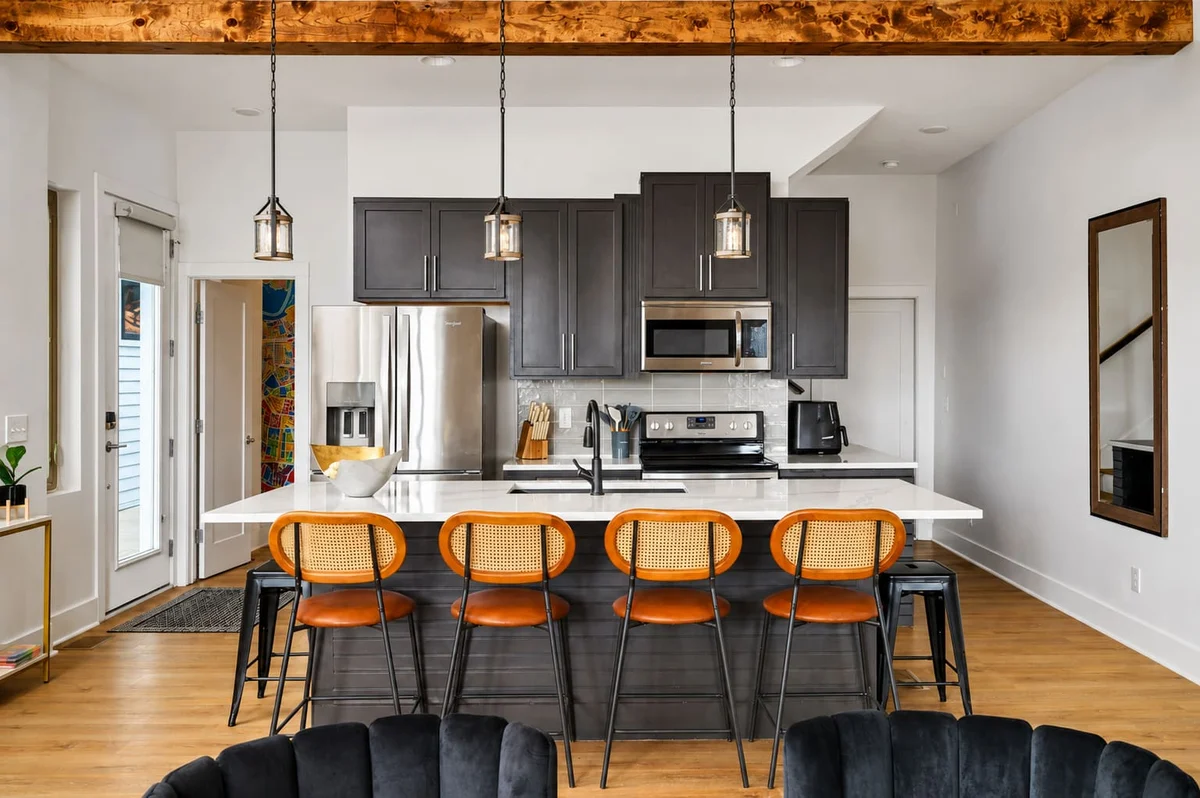 Home in Nashville property photo 3