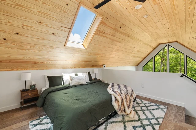 Bedroom image 1