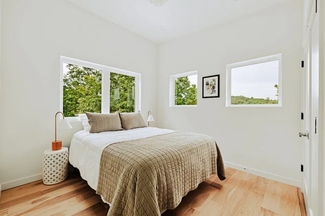 Bedroom image 1
