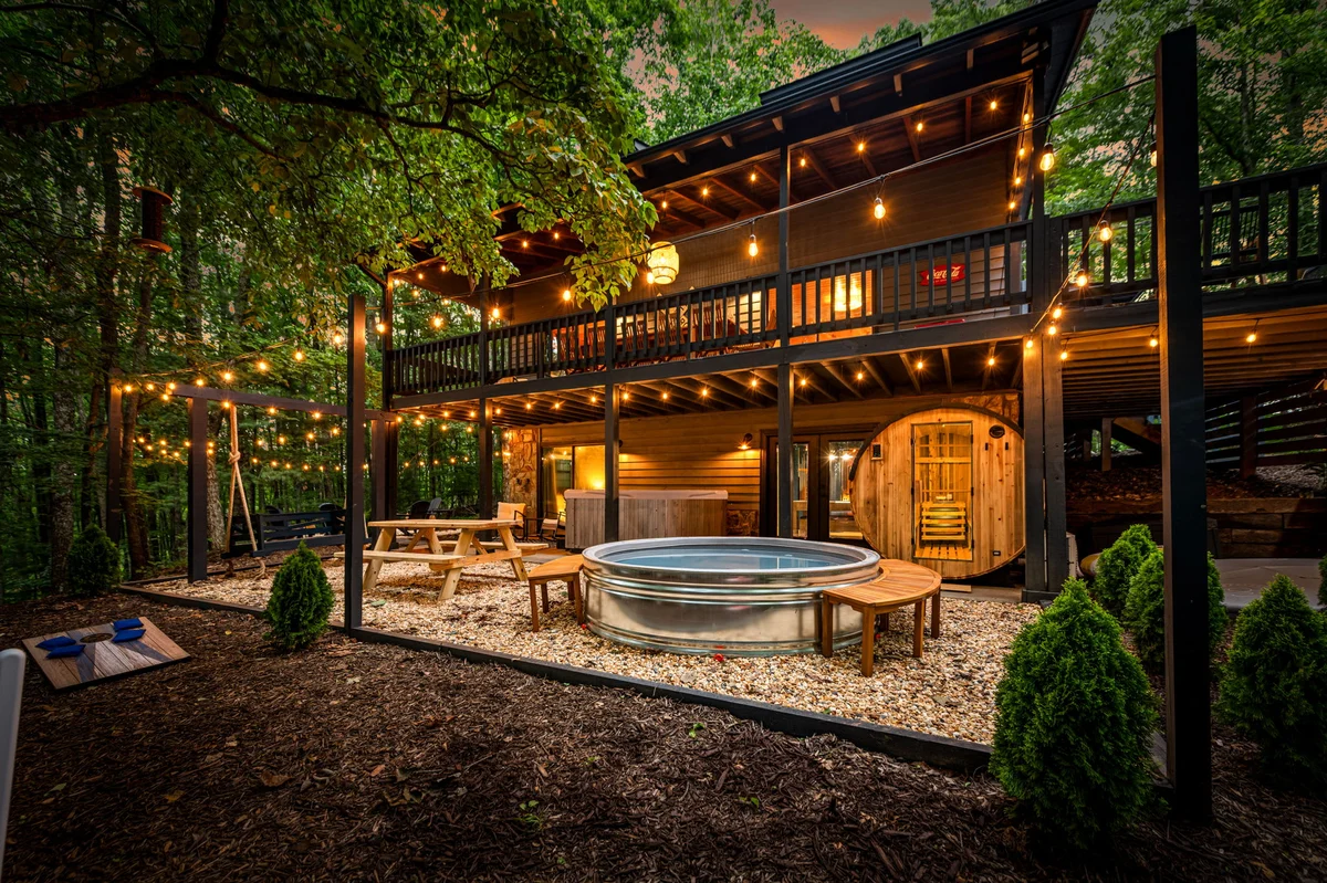 Pool, Spa, Sauna, Playground, Firepit + Game Room property photo 1