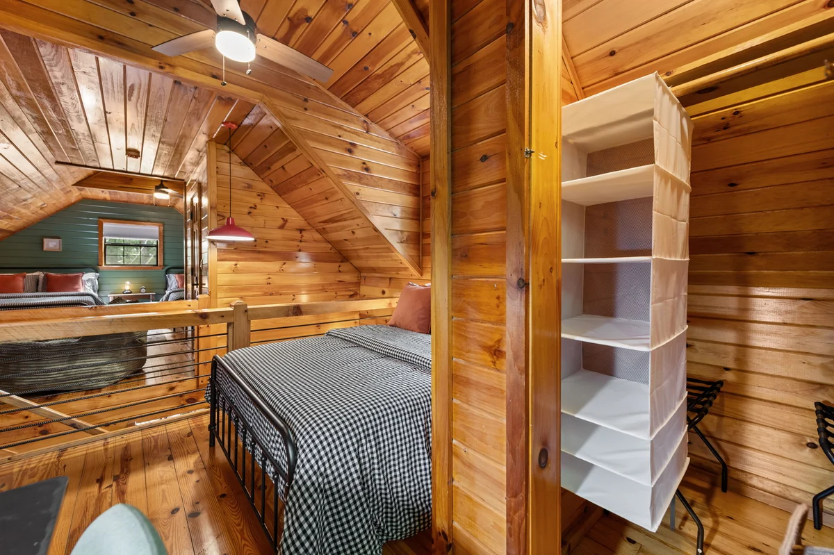 Bedroom image 1