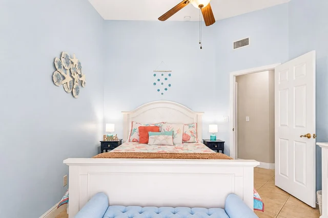 Bedroom image 1