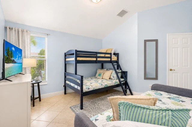 Bedroom image 1