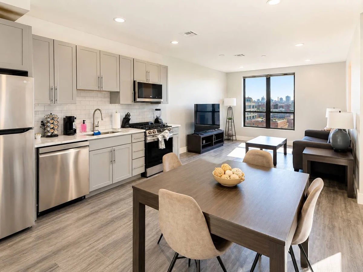 30 Day, The Telford Residence Lux w/Den property photo 3
