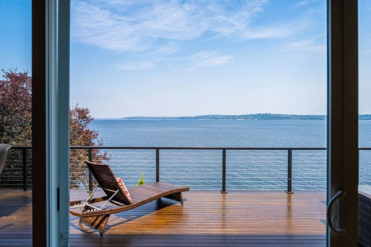 Sea & Sky, Beachfront Escape w/ Stunning Views property photo 2