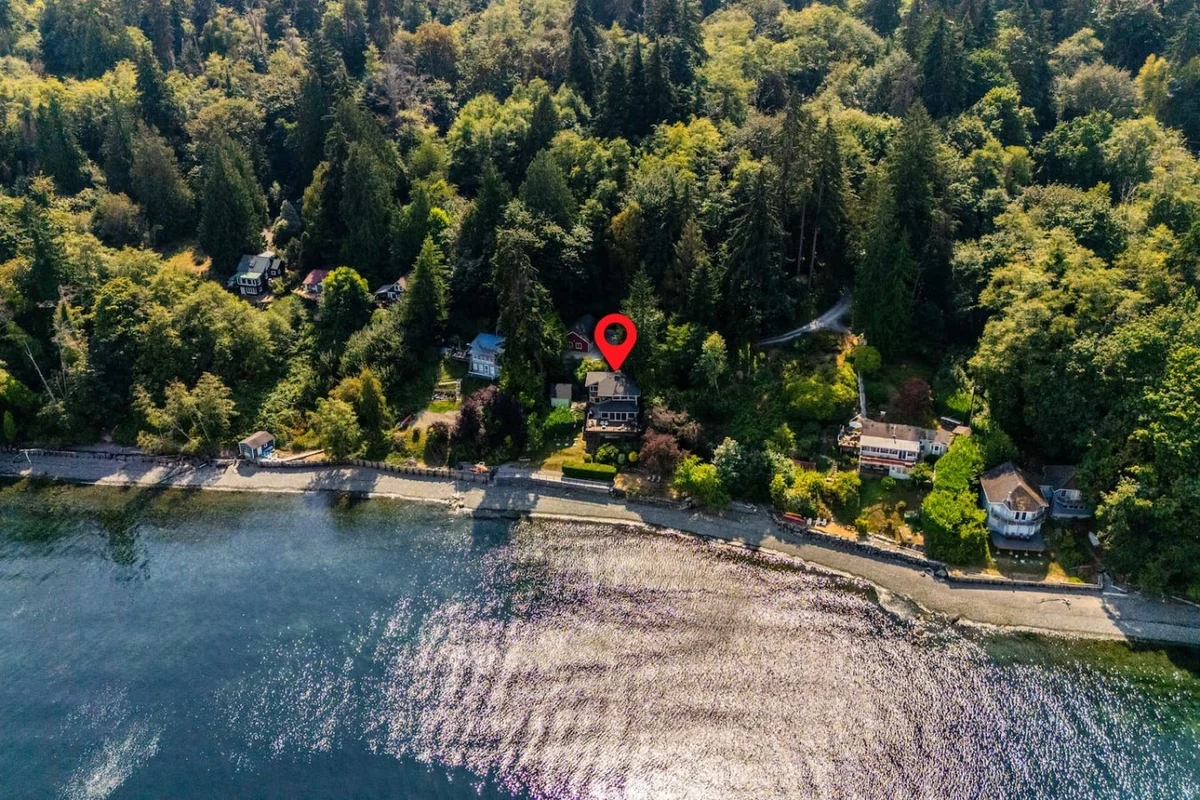 Sea & Sky, Beachfront Escape w/ Stunning Views property photo 5