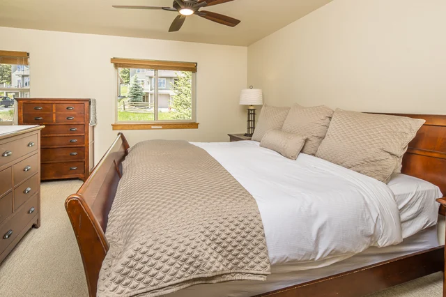 Bedroom 1 | Master image 1