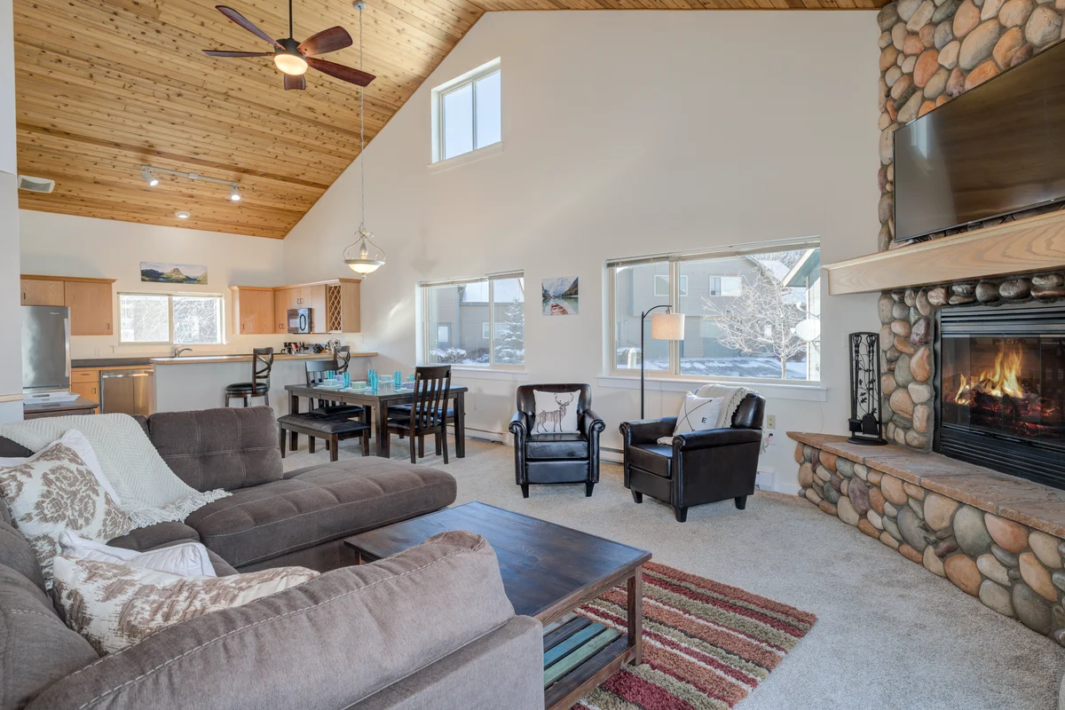 Big Sky - Firelight 496 property photo 5