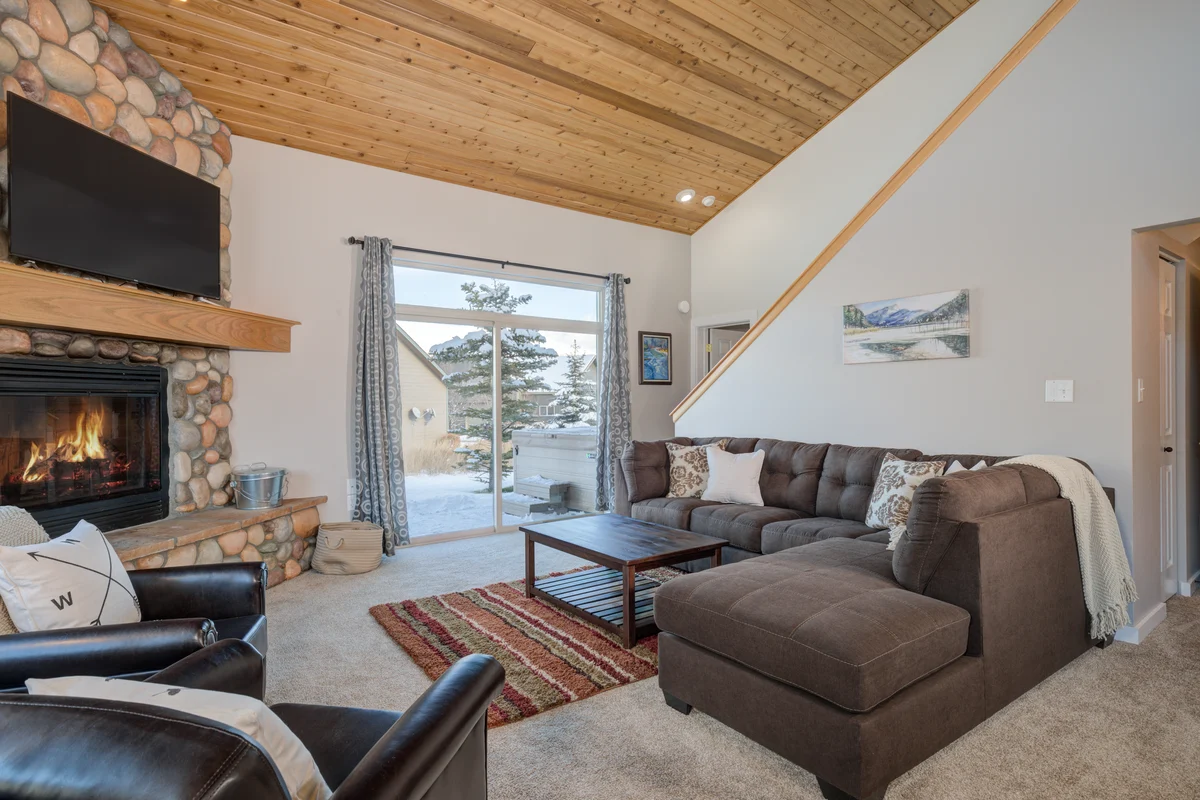 Big Sky - Firelight 496 property photo 2