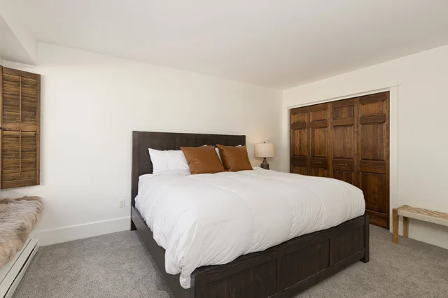 Bedroom 4 image 1