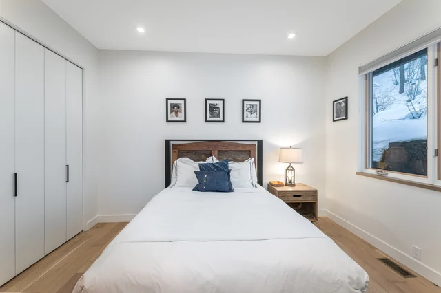 Bedroom 3 image 1