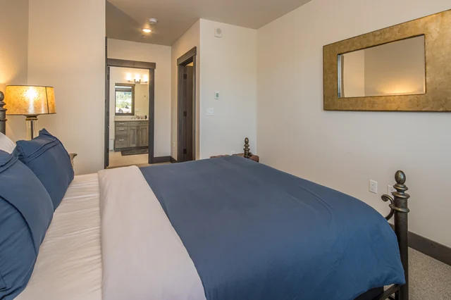 Bedroom 3 image 1