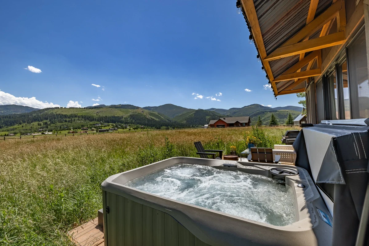 Bozeman - Little Bear Hideout property photo 3
