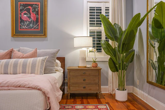 Bedroom image 1