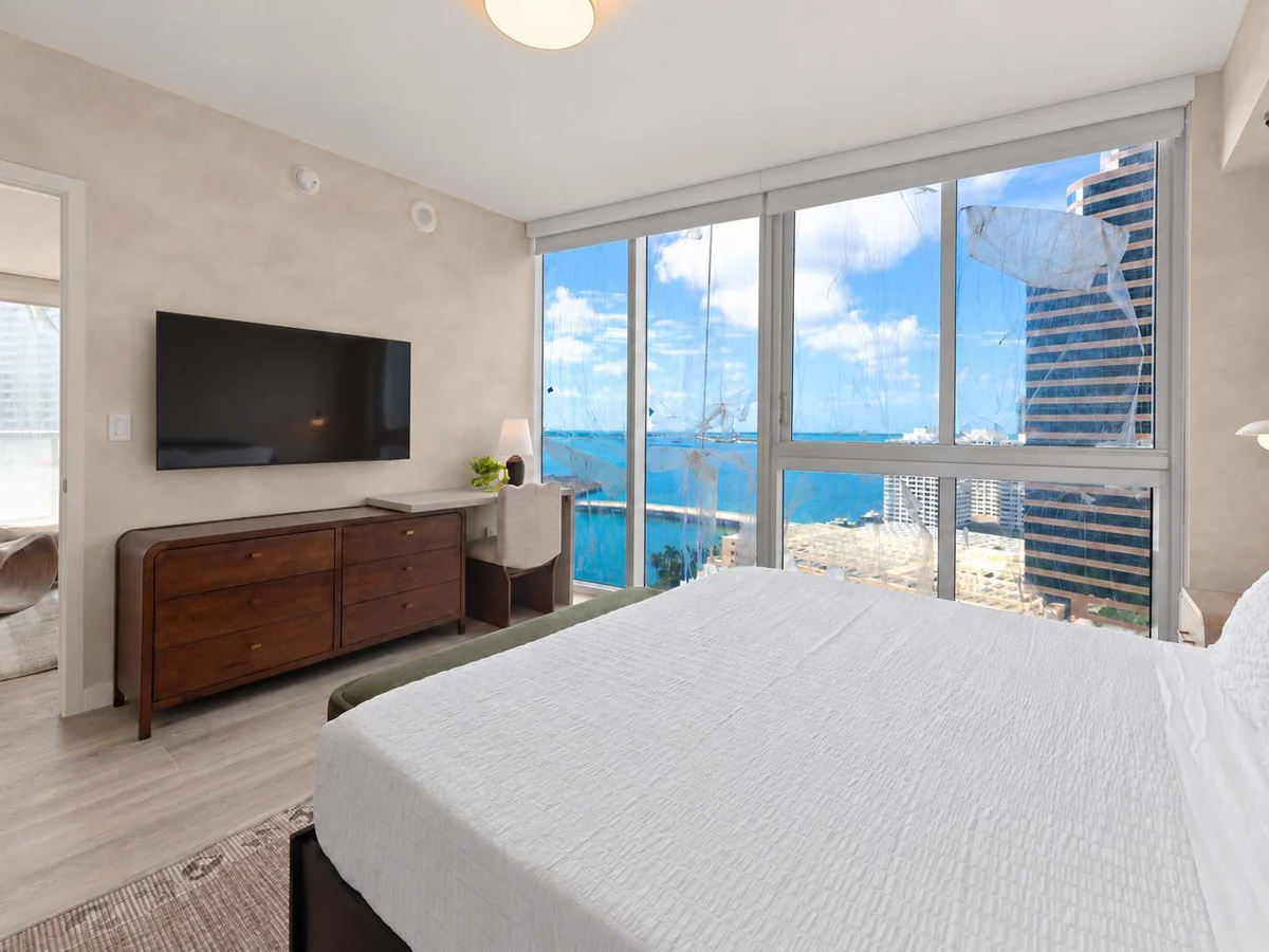 Brickell Towers property photo 2