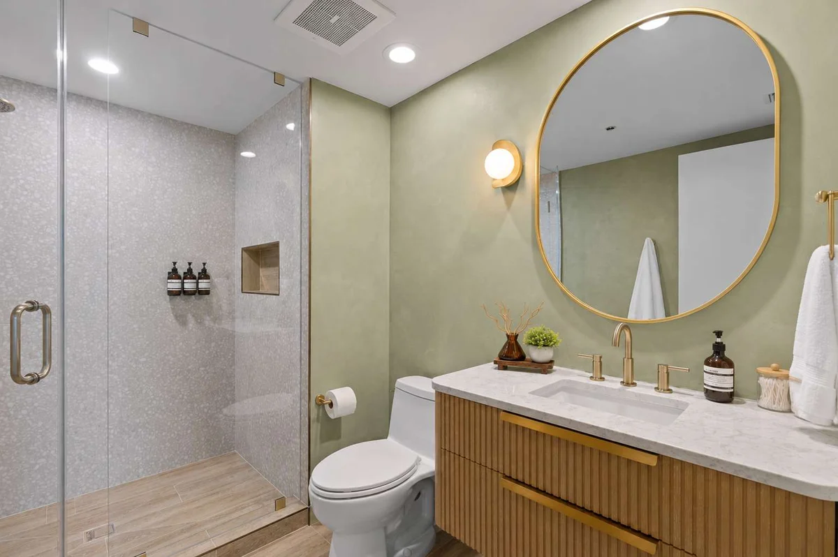 Brickell Towers property photo 3