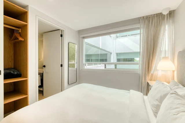 Bedroom image 1