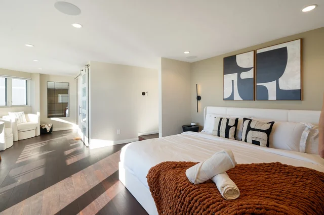 Bedroom 1 image 1