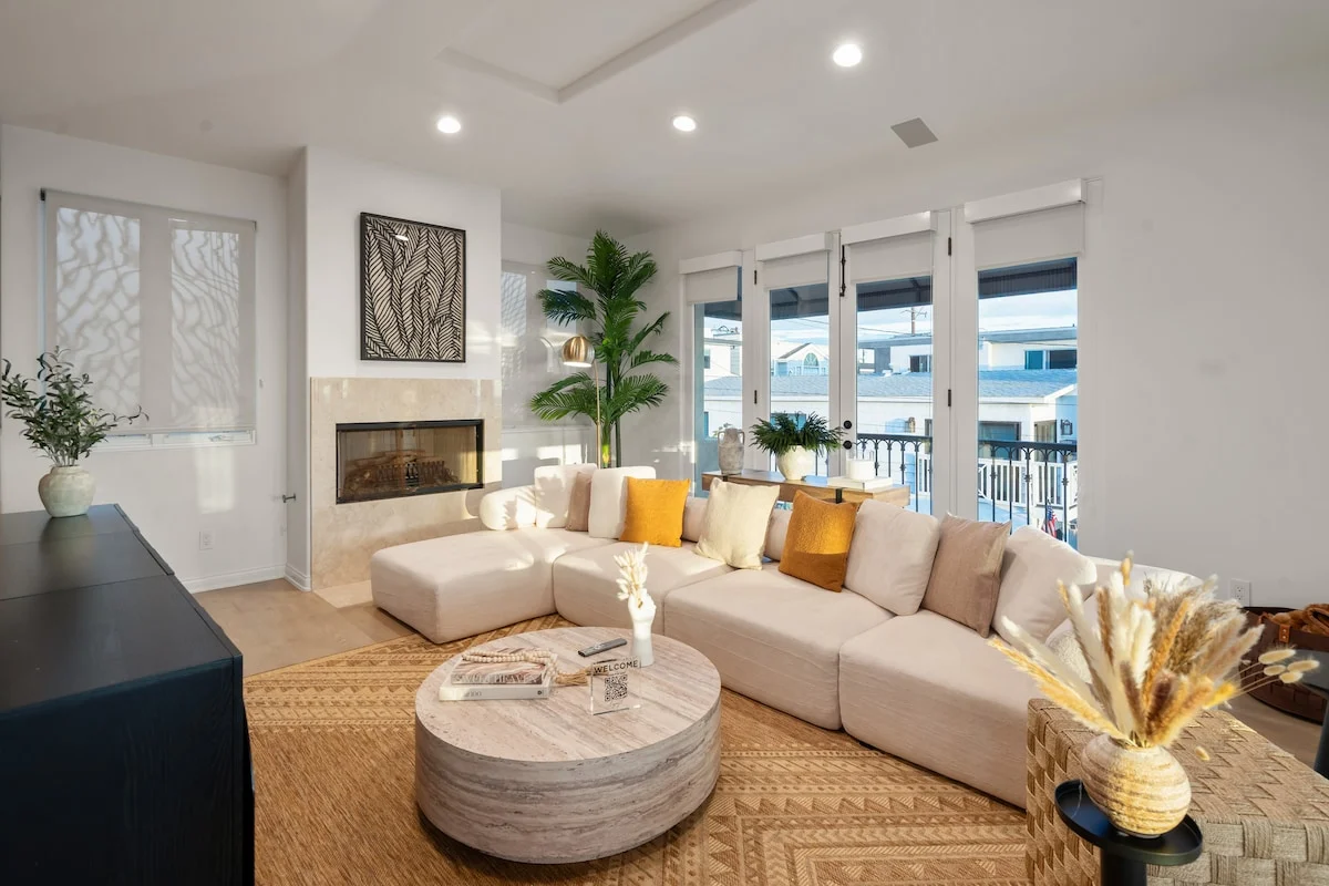 Ocean Views, Luxe Mansion, Bikes & Elevator property photo 2