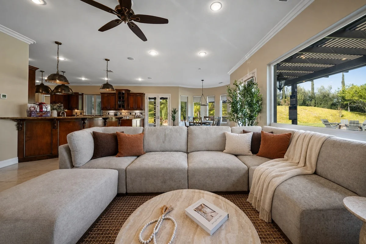 Wine Country Estate w/ Pool, Spa, Theater & Golf property photo 3