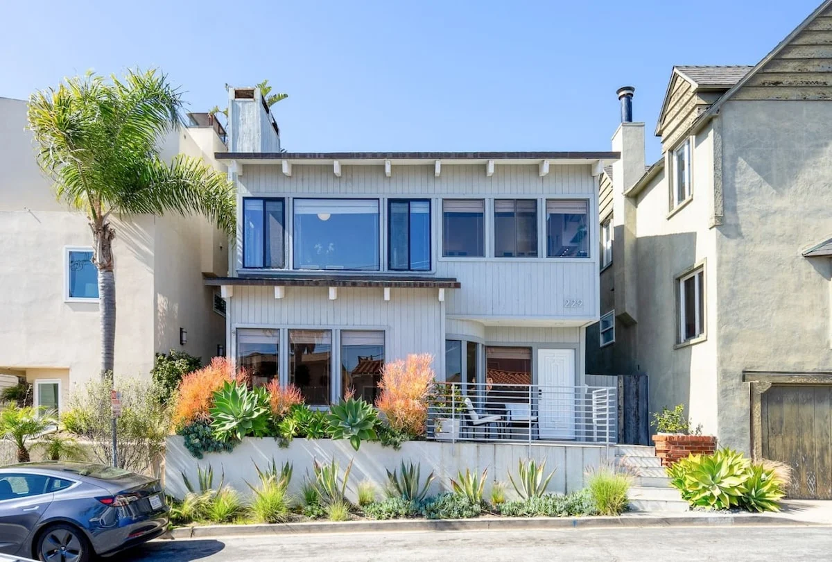 Luxe Retreat Steps to Beach & Shops, Free Parking property photo 1