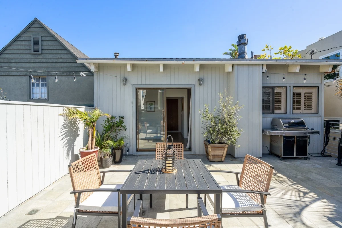 Luxe Retreat Steps to Beach & Shops, Free Parking property photo 3