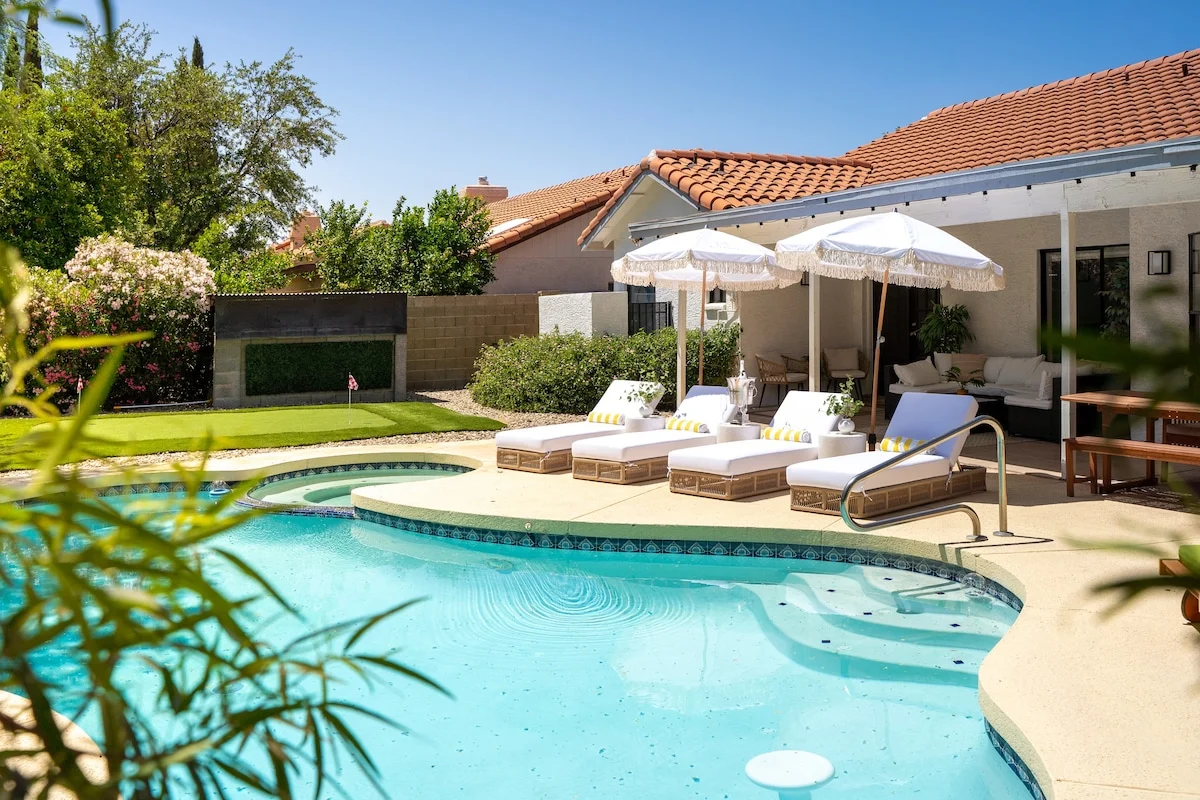 Beautiful Resort Style, Heated Pool property photo 2