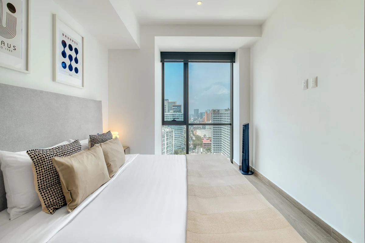 Bedroom image 1