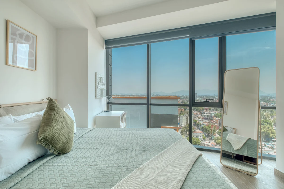 Chic 2Bdrm in New Building Premium Amenities property photo 3