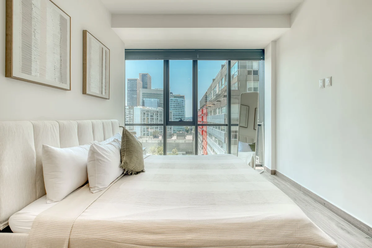 Chic with Balcony in New Polanco property photo 3