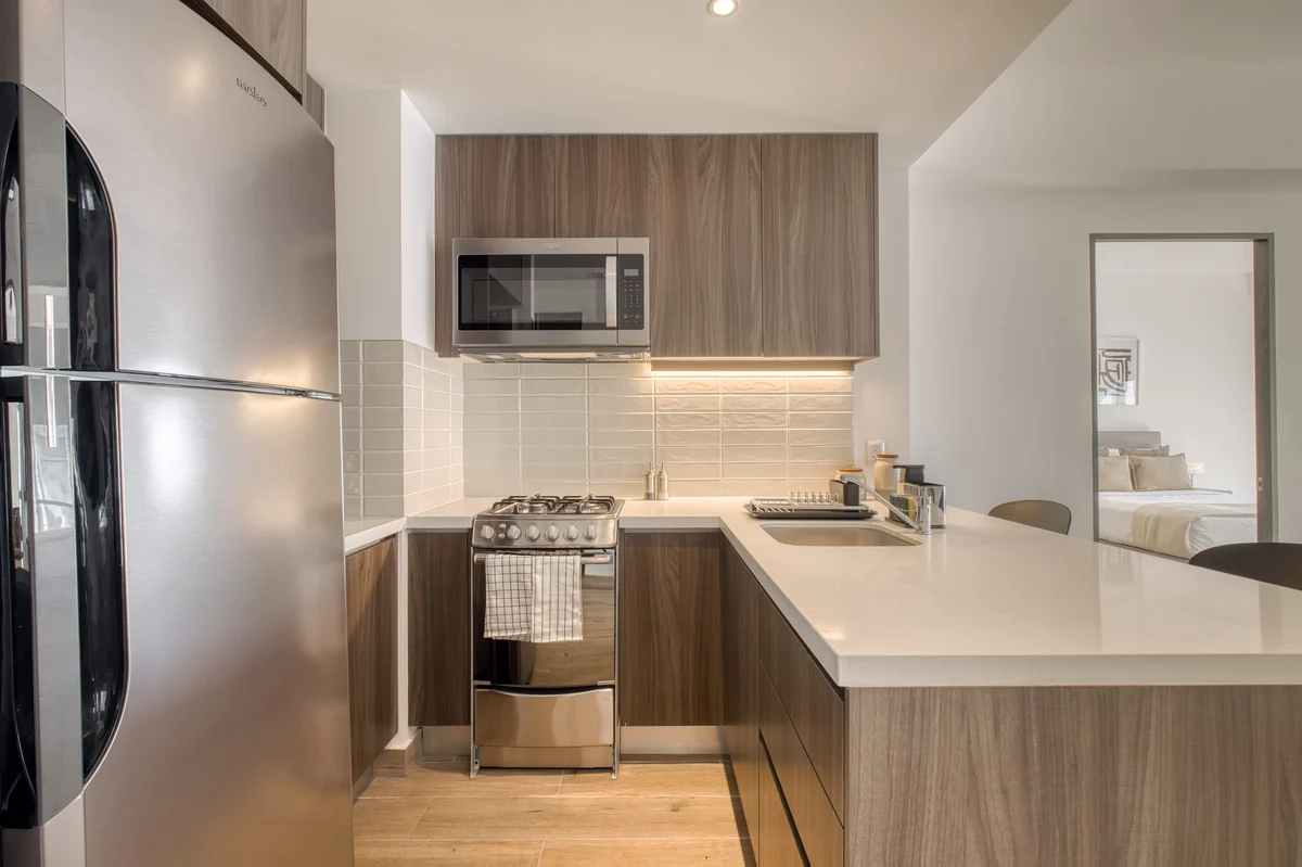 2Bed / 2 Bath in New Building Premium Amenities property photo 2