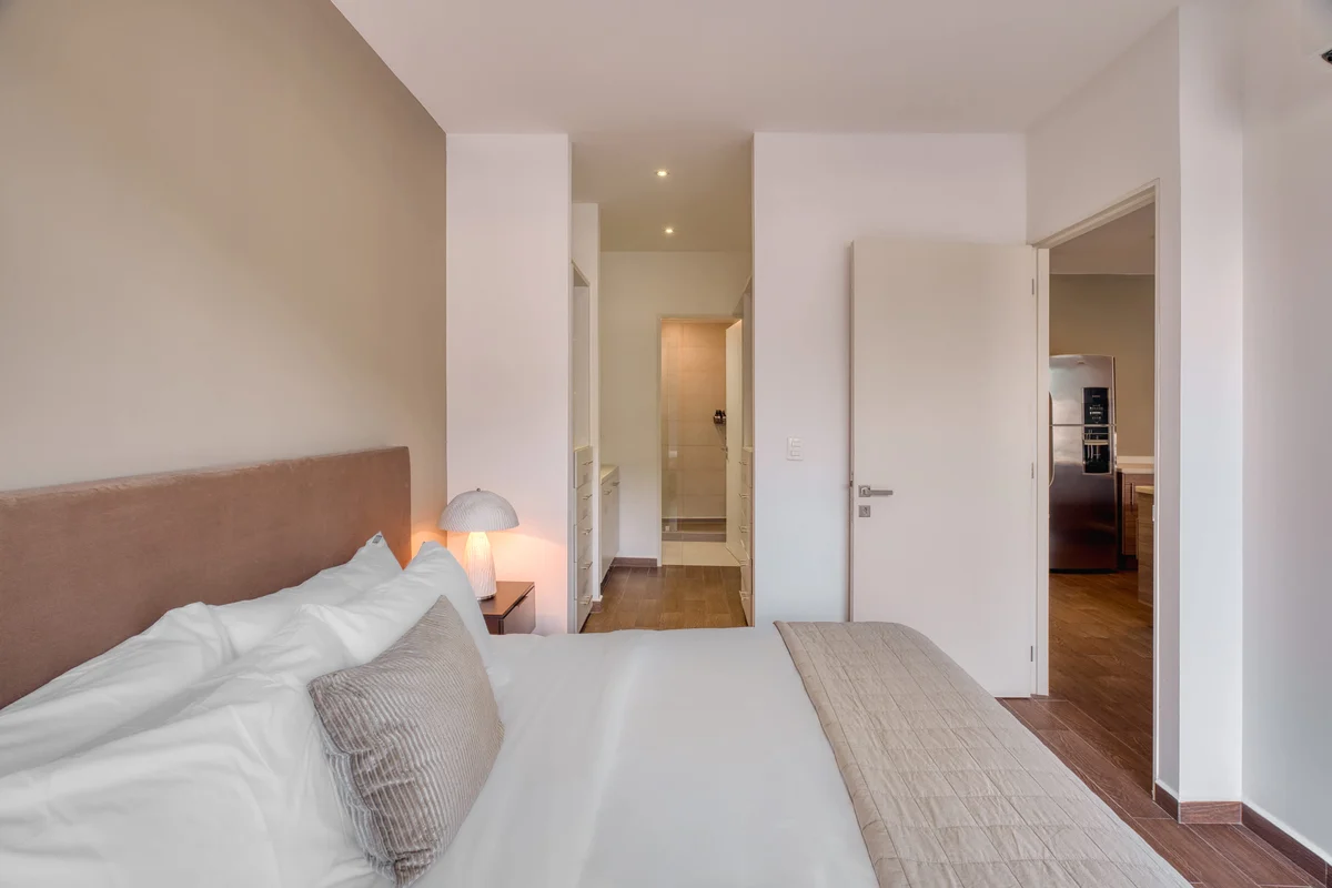 Upscale Oasis: A/C, Pool & In-Unit Laundry property photo 2