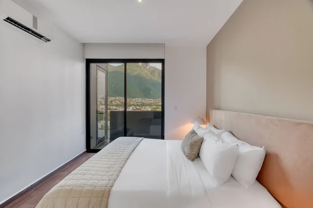 Bedroom image 1