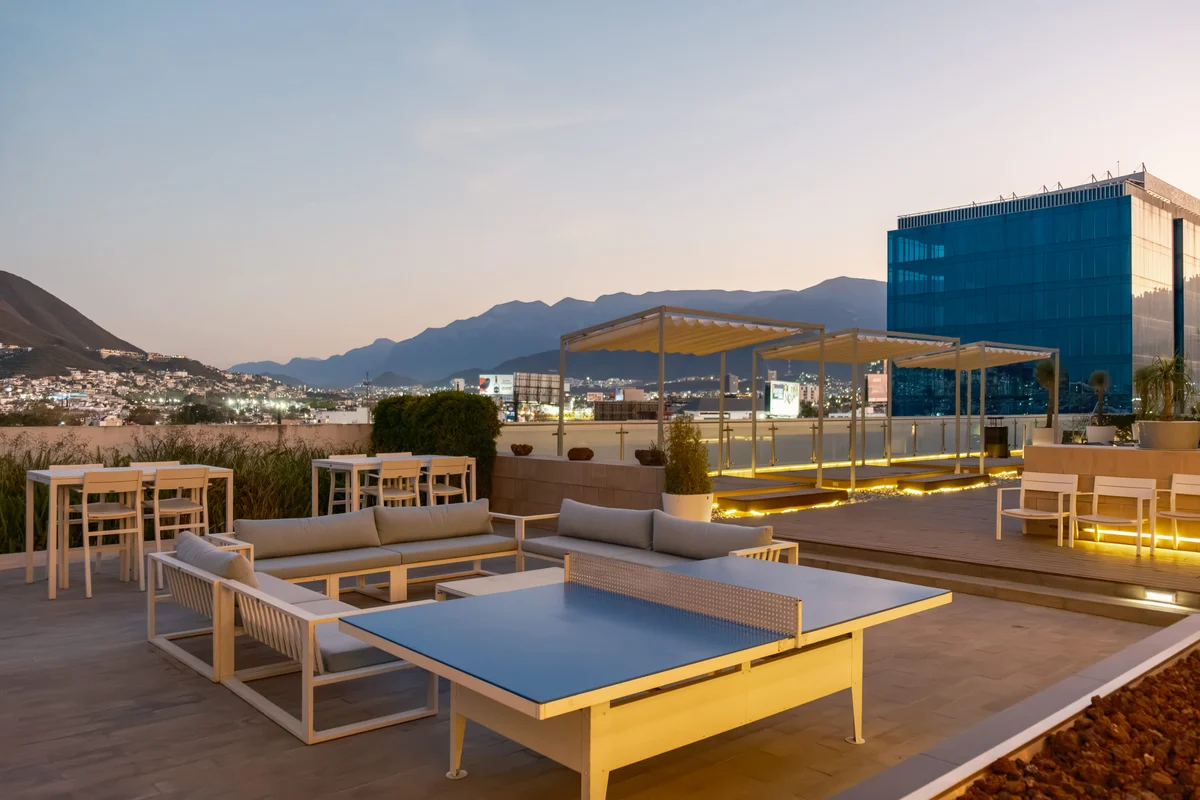 2Bed/2Bath, Pool, Gym & Mountain Views property photo 5
