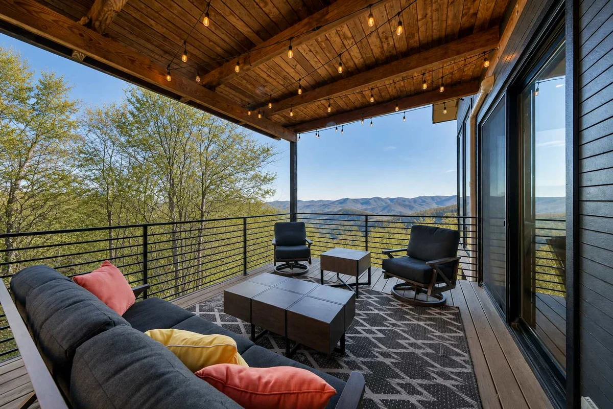 Blissful Bluff, Mtn Views, Fire Pit property photo 2