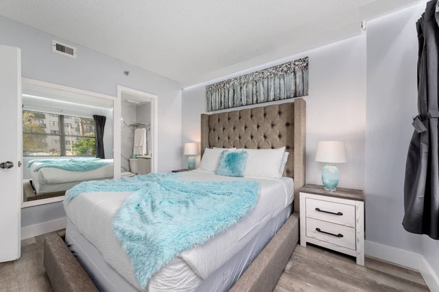 Bedroom 1 image 1