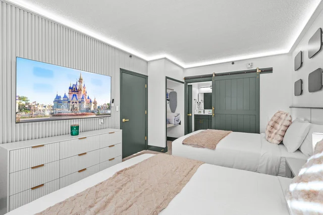 Bedroom 1 image 1